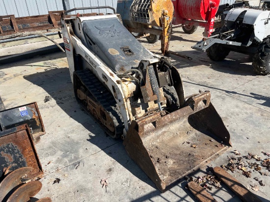 Bobcat MT52 walk-behind Skid Steer w/ 36" bkt., 1470hrs., runs, SN.528714287