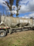 1983 Heil 40' Bulk Transfer Tanker, 3-Compartment, (Empty)