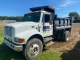 01 IH 4900 DT466, auto., 6,892hrs., 77,946mi., as-is, VIN#9450