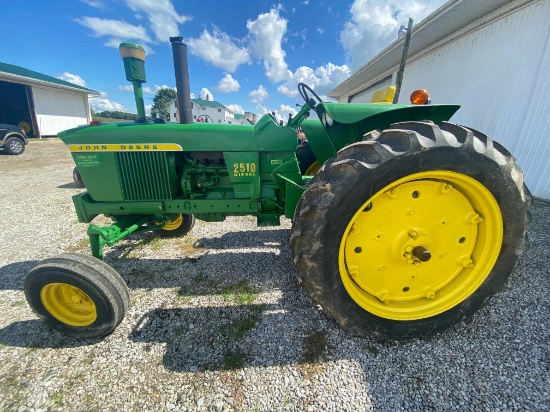 66 JD 2510, synro, w/f, 3pt., 15.5-38 rears, 7,459hrs., SN.T713R008301R