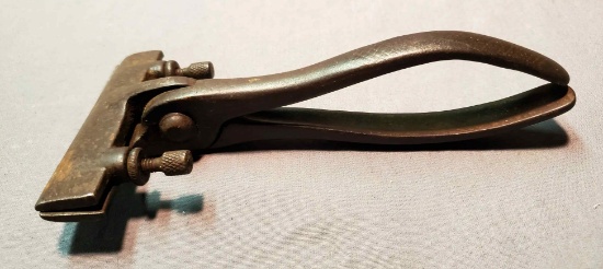 P.S. & W. Co. Sheet Metal Crimping Pliers