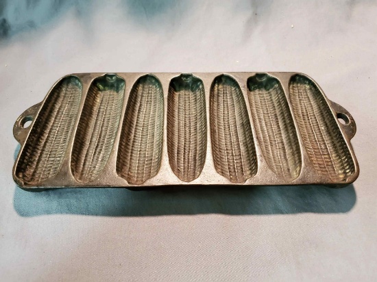 Cast Iron Cornstick Pans- 1 Wagner