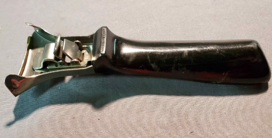 “CorningWare” Detachable Handle