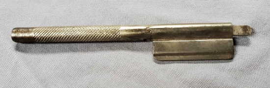 “Razor Rite” Razor Blade Holder