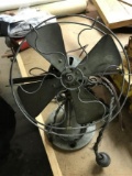 Antique Electric Fan w/Nice Guard