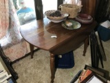 Vintage Maple Drop Leaf Table w/Three Leaves