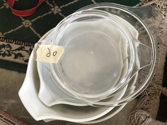 Group Lot Pyrex Dishes with Lids