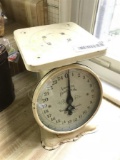 Antique American Family Scale