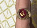 Antique 10k gold Masonic Man's Ring