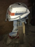 Evinrude 6hp Boat Motor with gas can