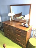 Vintage Cushman Colonial Dresser w/Mirror