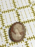 14k Gold Shell Cameo Pin Nice