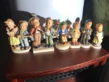 Group Lot of 6 Vintage Hummel Figurines