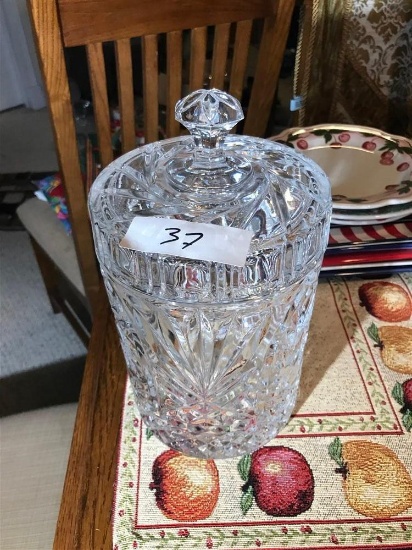 Nice Crystal Glass Jar with Lid