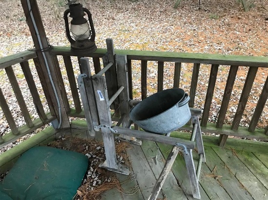 Vintage Washer and Galvanized Bucket Lot