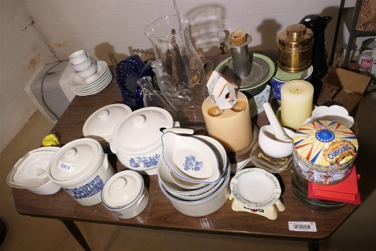 Contents of Table Lot Inc. Vintage, Antique Items