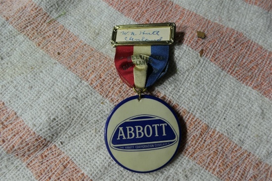 Rare Abbott Labs Shareholder meeting pin