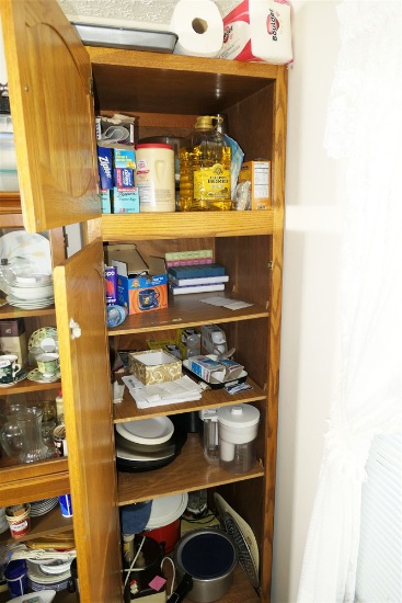 Contents of cupboard lot