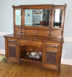 Beautiful antique oak buffet w/mirrors