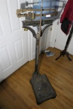 Rare Antique Doctor's Office Scale Fairbanks 1895