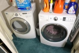 Nicer Whirlpool Duet Washer Dryer Set