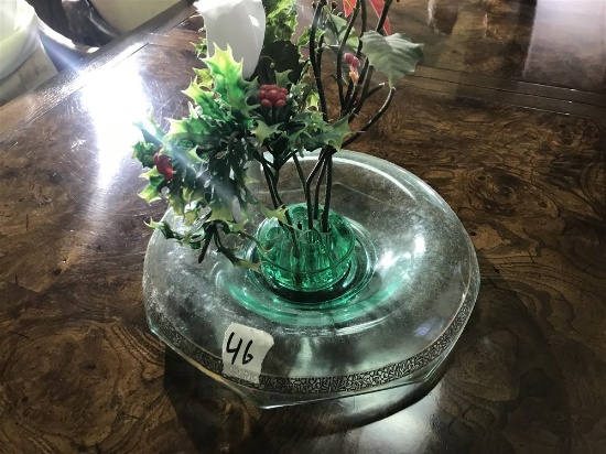 Glass Centerpiece + Green Flower Frog