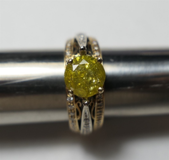 14k gold ring 1.3 ct center yellow diamond