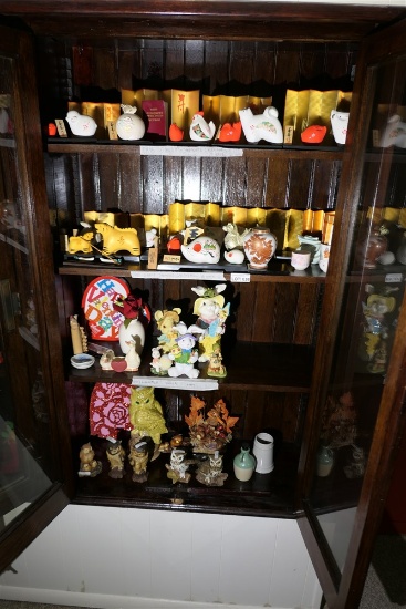 Cabinet Lot assorted decor including Japanese