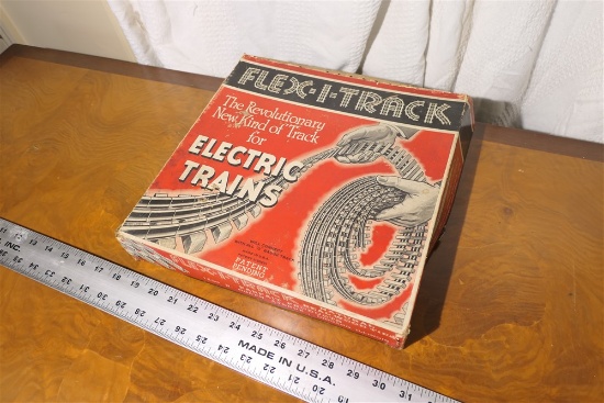Model Railroad Flex-I-Track set in box