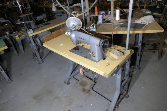 Singer Mod. 510K110 Industrial Sewing Machine +