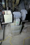 Besly No. 5 Chicago Industrial Grinding or polishing machine
