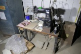 Singer Mod. 153 W 101 Industrial Sewing Machine +