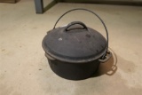 Antique dutch oven with lid