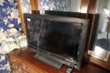 Vizio Flat Screen TV with remote