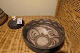 Antique Native American ceramic Bowl w/Paint