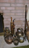 Russian kettle, assorted brass, copper items