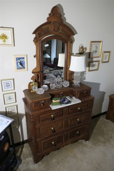 Antique Victorian Dresser with mirror