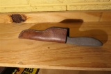 Vintage nicer quality knife in scabbard