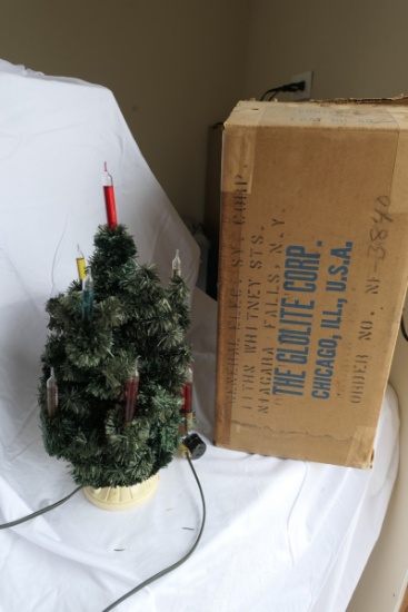 Vintge Golite Corp Bubble Light Christmas tree on base