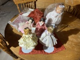 Group lot of 5 collector dolls including older doll