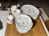 Rare mid century modern set of Starburst Franciscan plates, cups