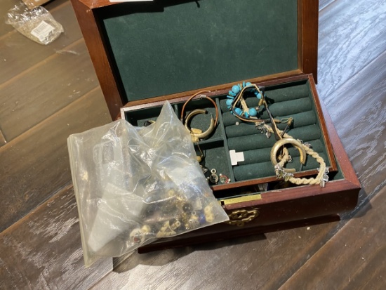 Vintage jewelry box and contents including beads