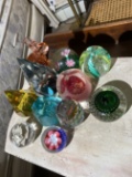 Group lot controlled buble and other vintage paperweights