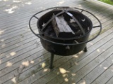 Metal fire pit with cover