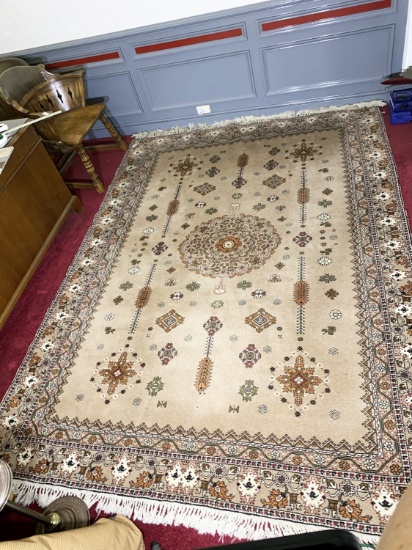 Large Hand Made Wool Persian Carpet or Rug