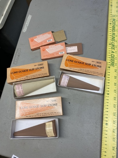 Unusual lot of sharpening stones - 3 Cone Gouge Slip Stones PLUS