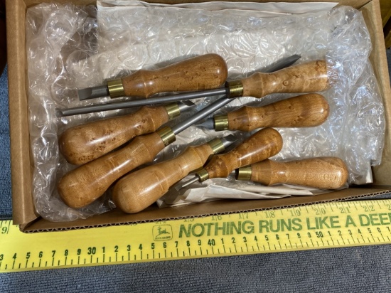 Group lot of Lie-Nielsen Woodworking BIrdseye maple screwdriver set