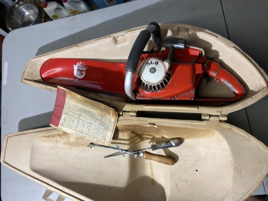 Vintage Remington Dupont SL-9 Chainsaw in case