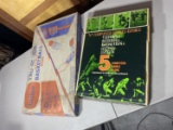 2 Vintage games in boxes - Basketball, 5 in one