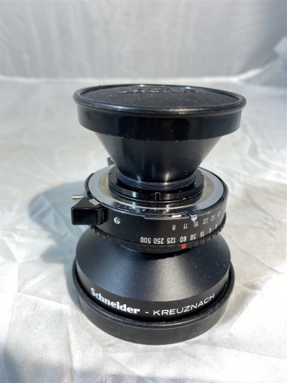 Schneider - Kreuznach Super - Angulon 8/90 Lens